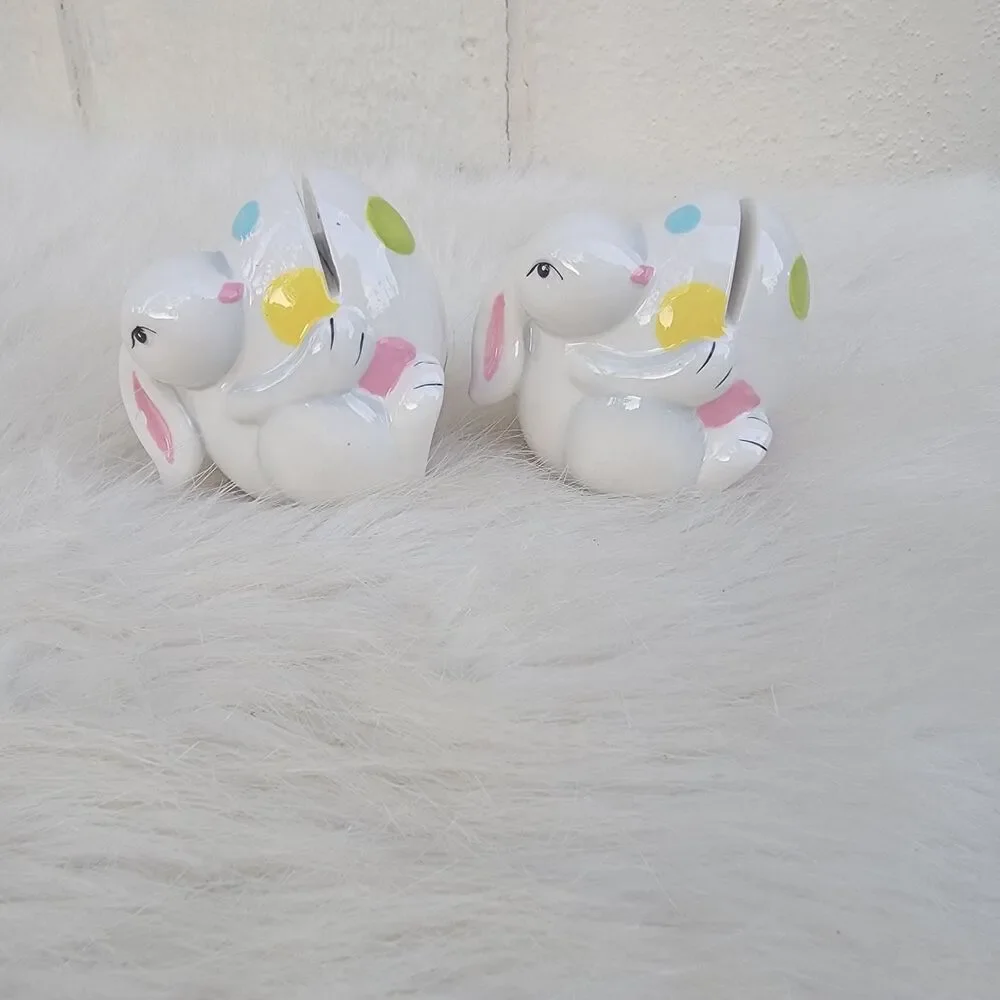 Set of 2 handpainted ceramic Easter bunny place card holders